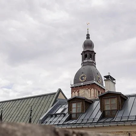 Nr 8 - J26 Luxury Apartment, Jauniela 26 Old - Great View & Location - 2 Bedrooms - 70m2 Lägenhet