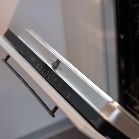 Nr 8 - J26 Luxury Apartment, Jauniela 26 Old - Great View & Location - 2 Bedrooms - 70m2 Lägenhet