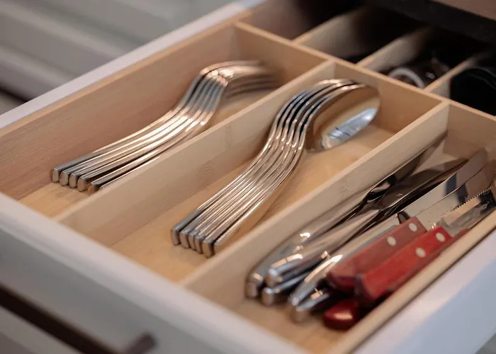 Nr 8 - J26 Luxury Apartment, Jauniela 26 Old - Great View & Location - 2 Bedrooms - 70m2 Daire